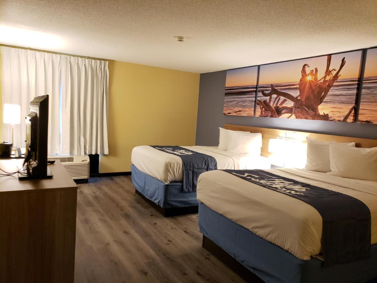 Days & By Wyndham Merrillville